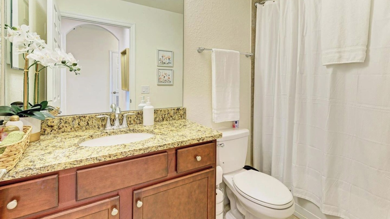 Photo of Bathroom in Lakewood Ranch