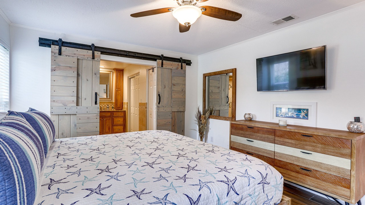 Photo of Bedroom in Safety Harbor