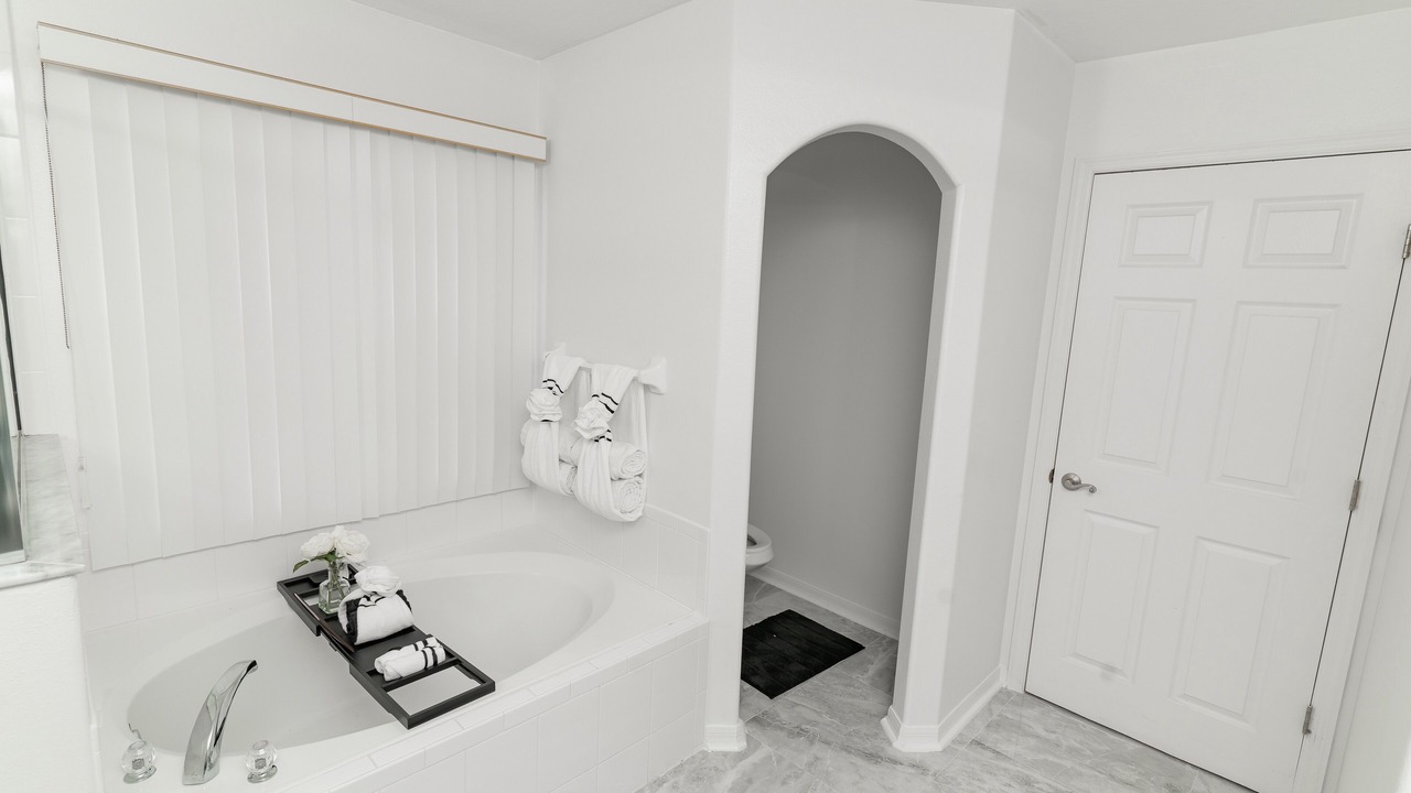 Photo of Bathroom in Sunset Ridge