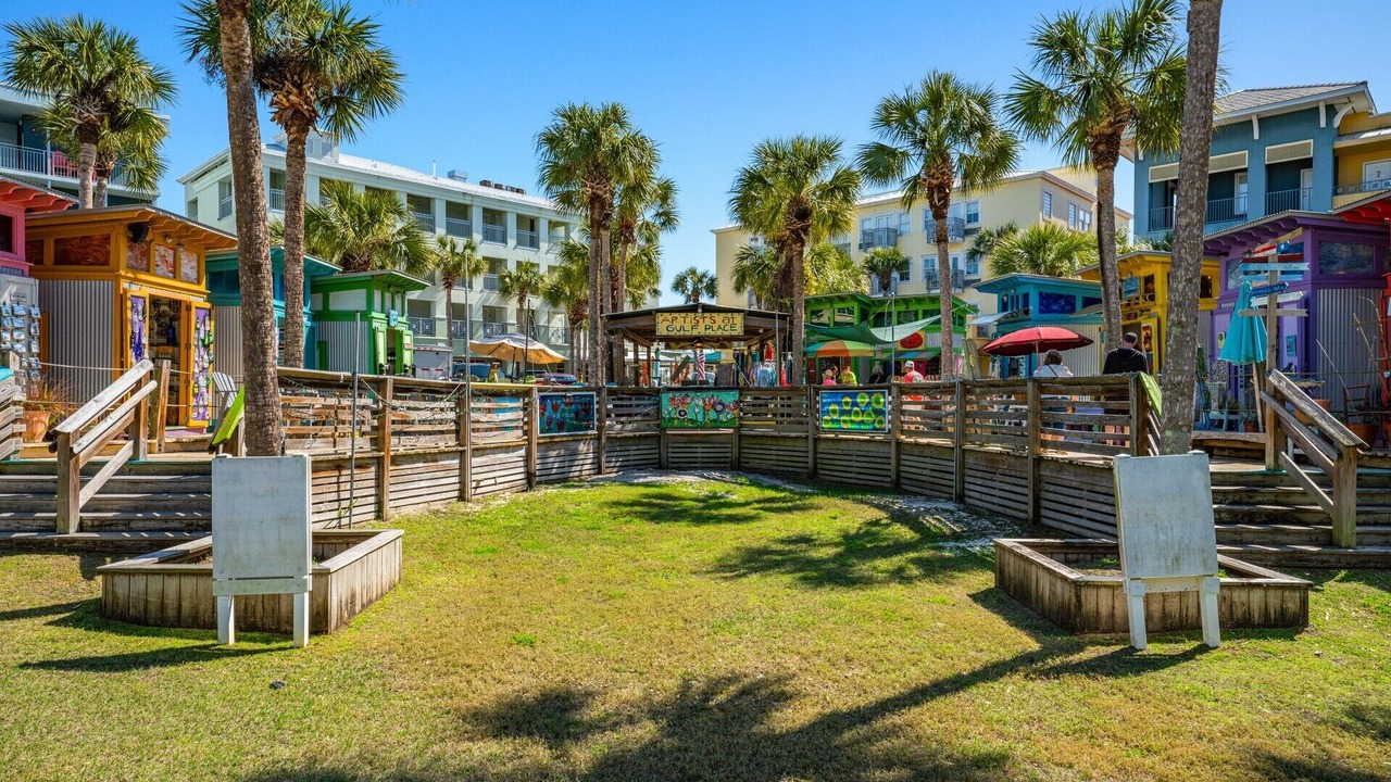 Photo of Outdoor in Gulf Place