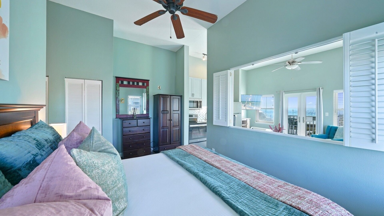 Photo of Bedroom in Gulf Place