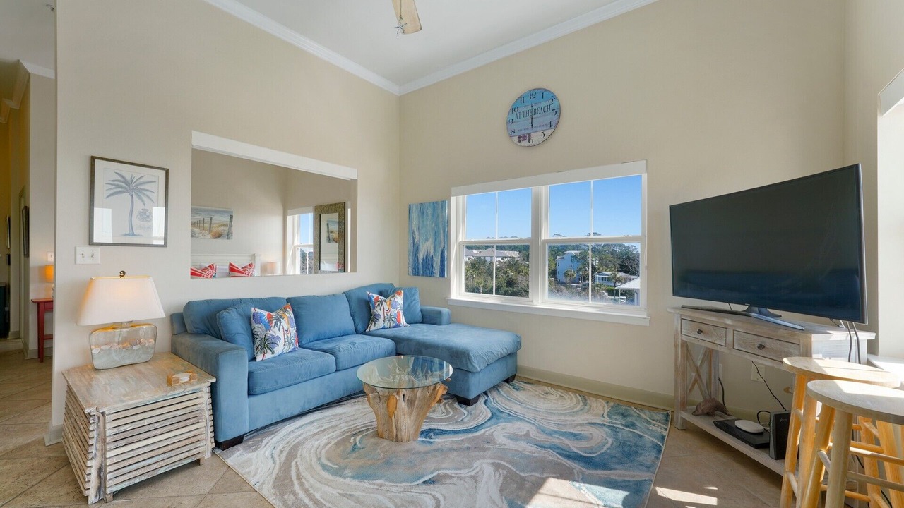 Photo of Livingroom in Gulf Place