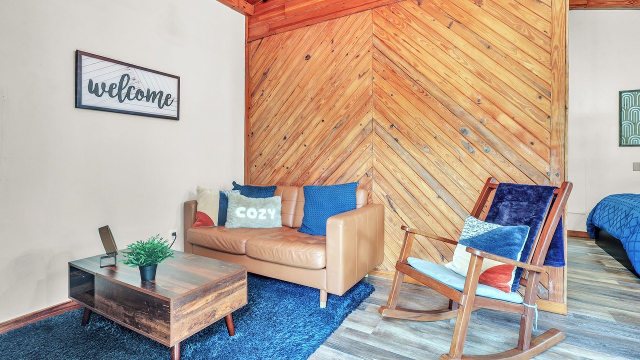 Photo of Livingroom in Live Oak