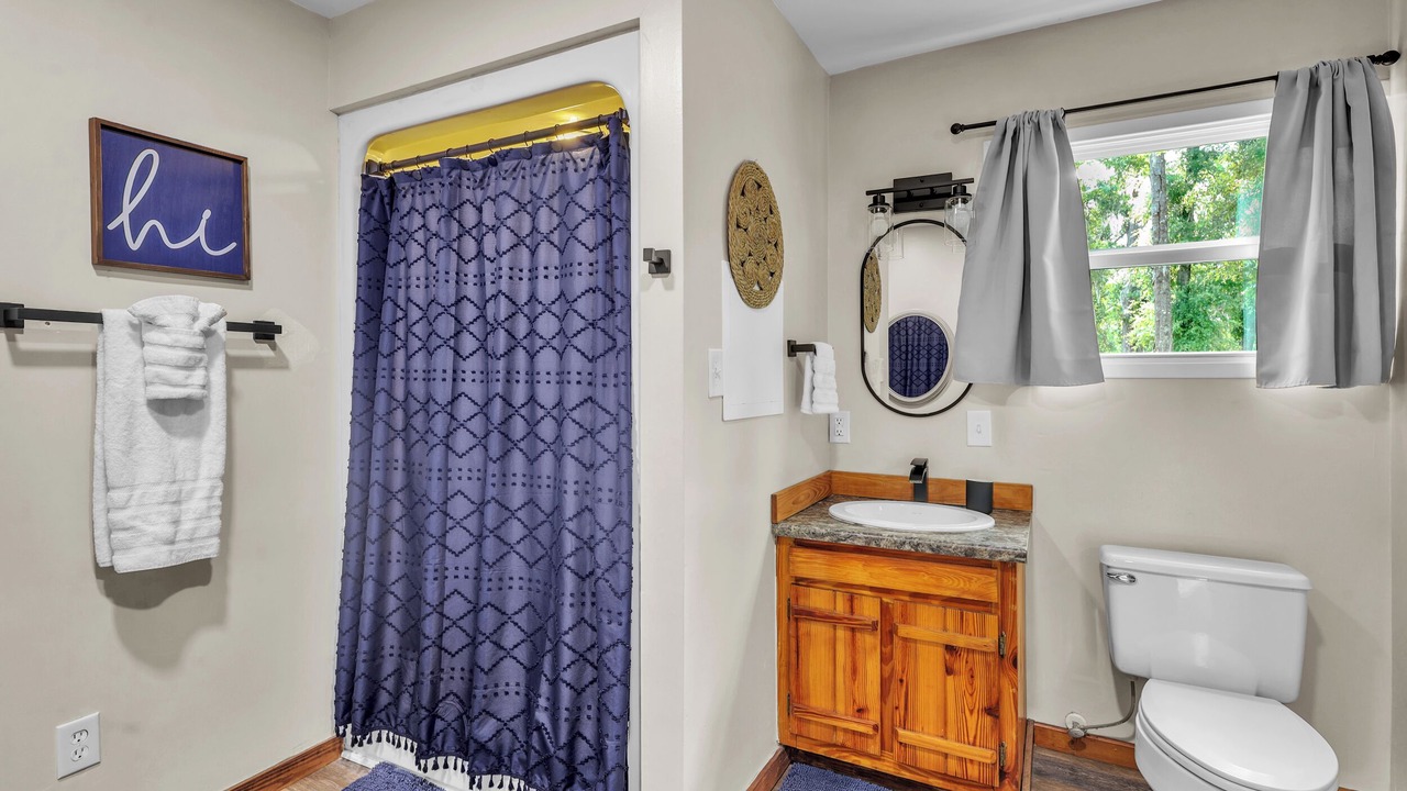Photo of Bathroom in Live Oak