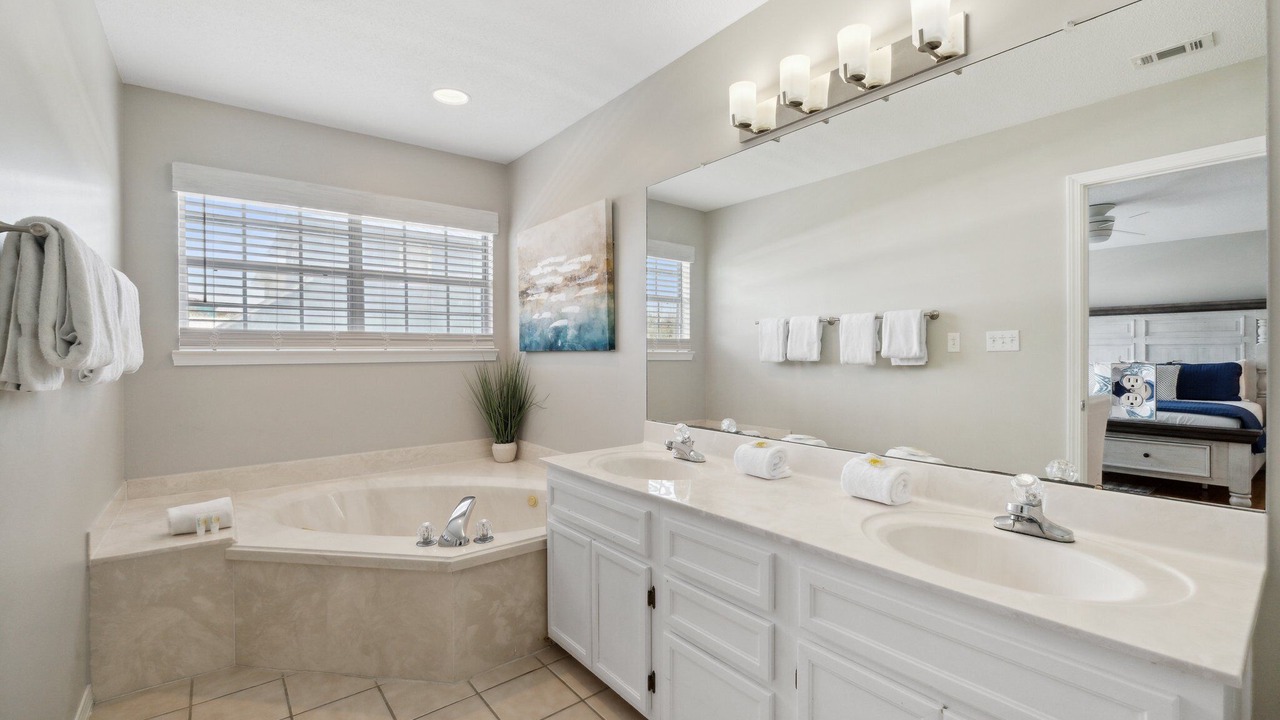 Photo of Bathroom in Miramar Beach