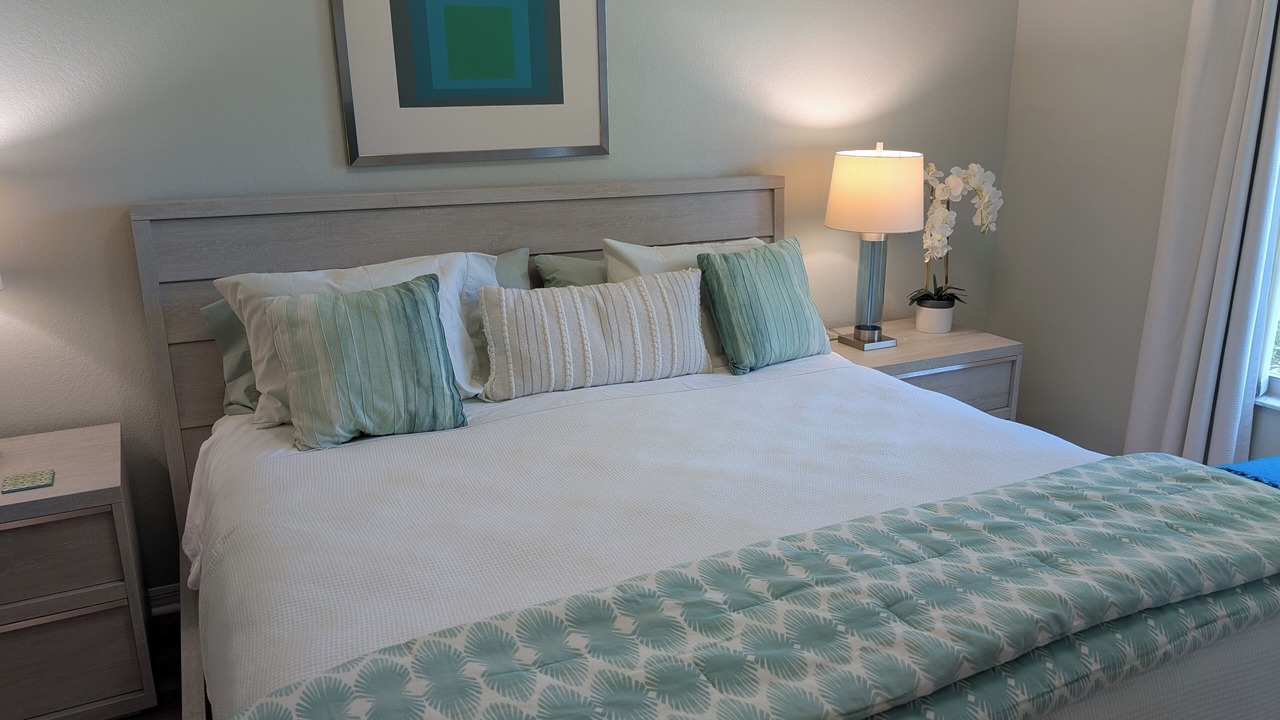 Photo of Bedroom in Pelican Bay