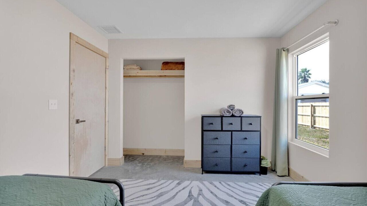 Photo of Bedroom in Butler Beach