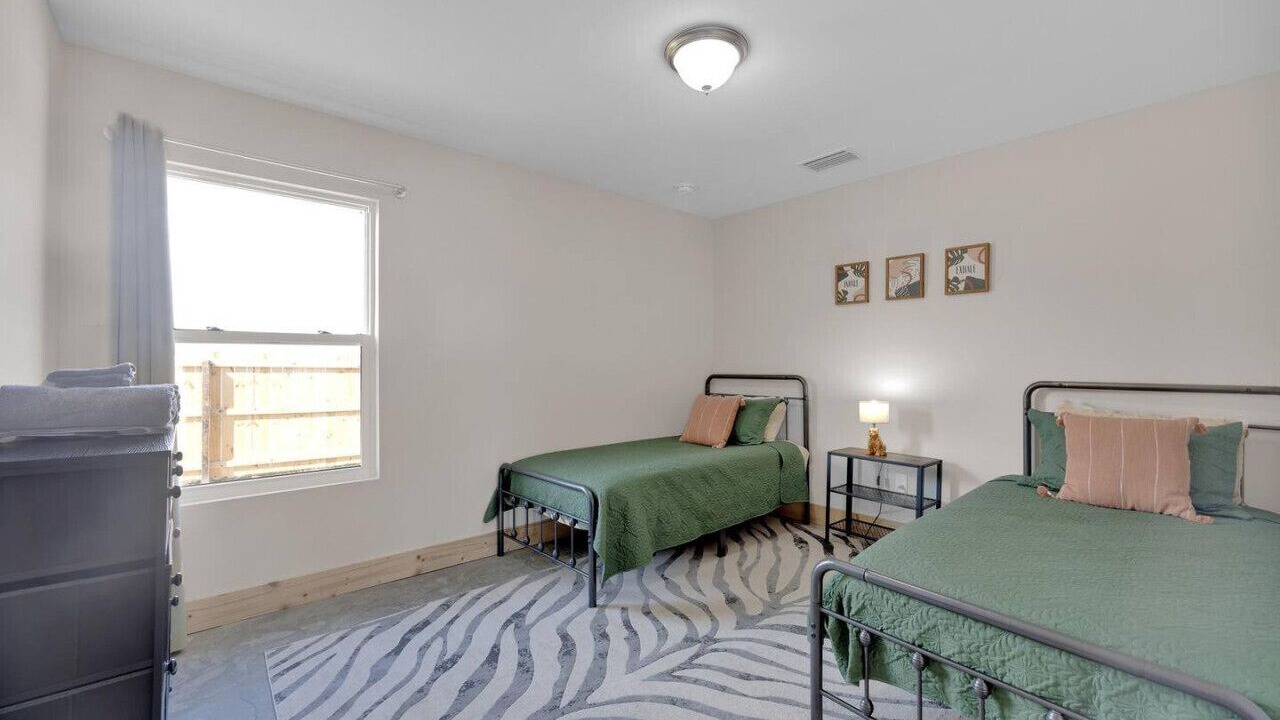 Photo of Bedroom in Butler Beach