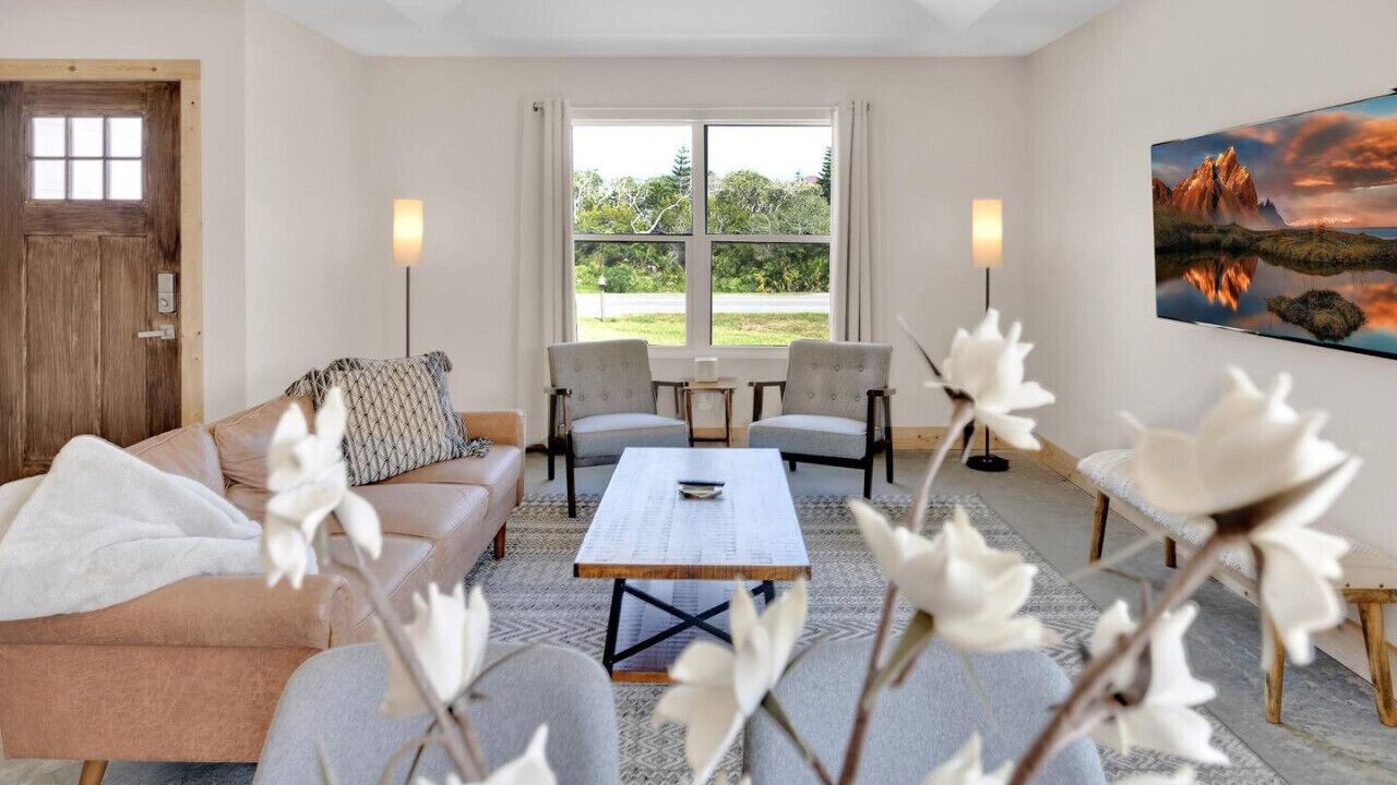 Photo of Livingroom in Butler Beach