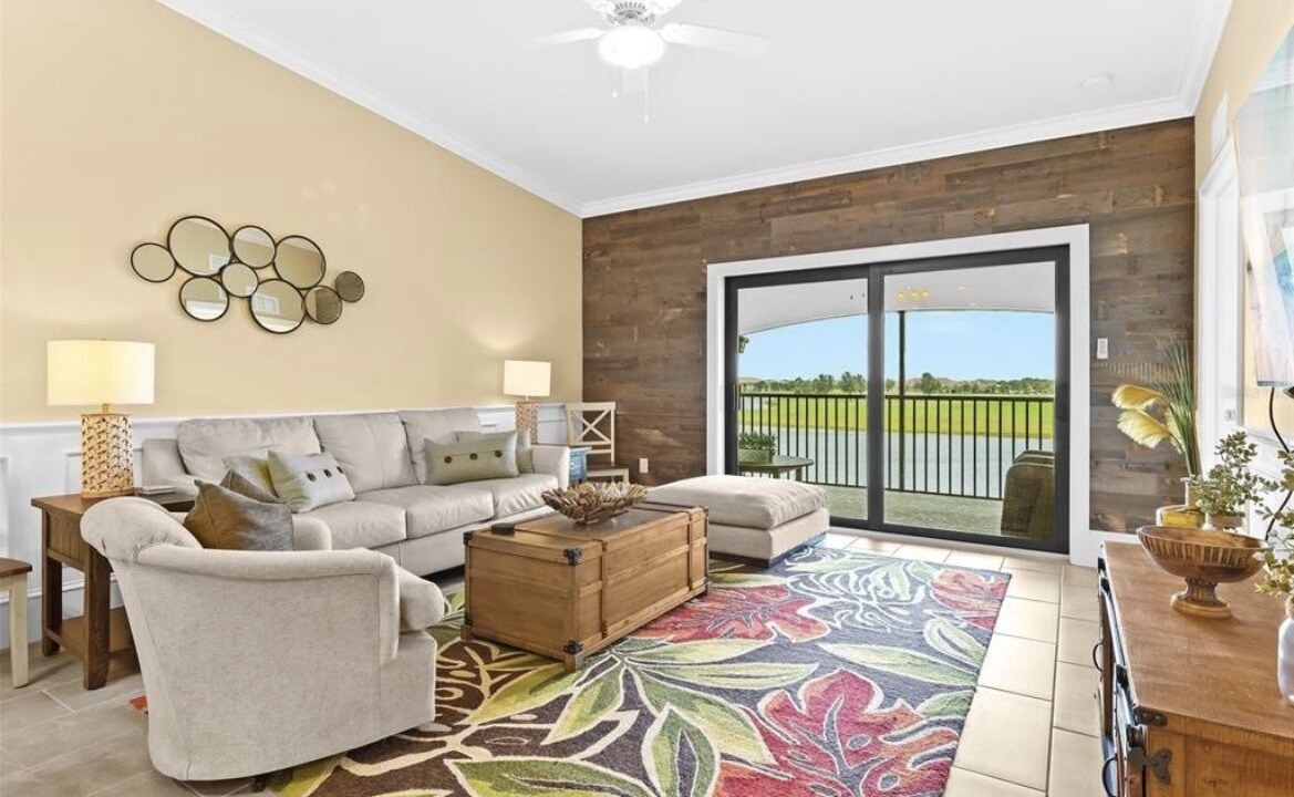 Photo of Livingroom in Lakewood Ranch