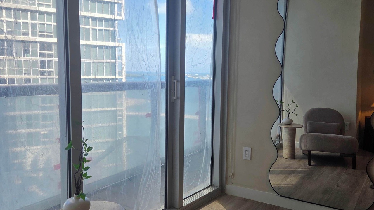 Photo of Livingroom in Downtown Miami