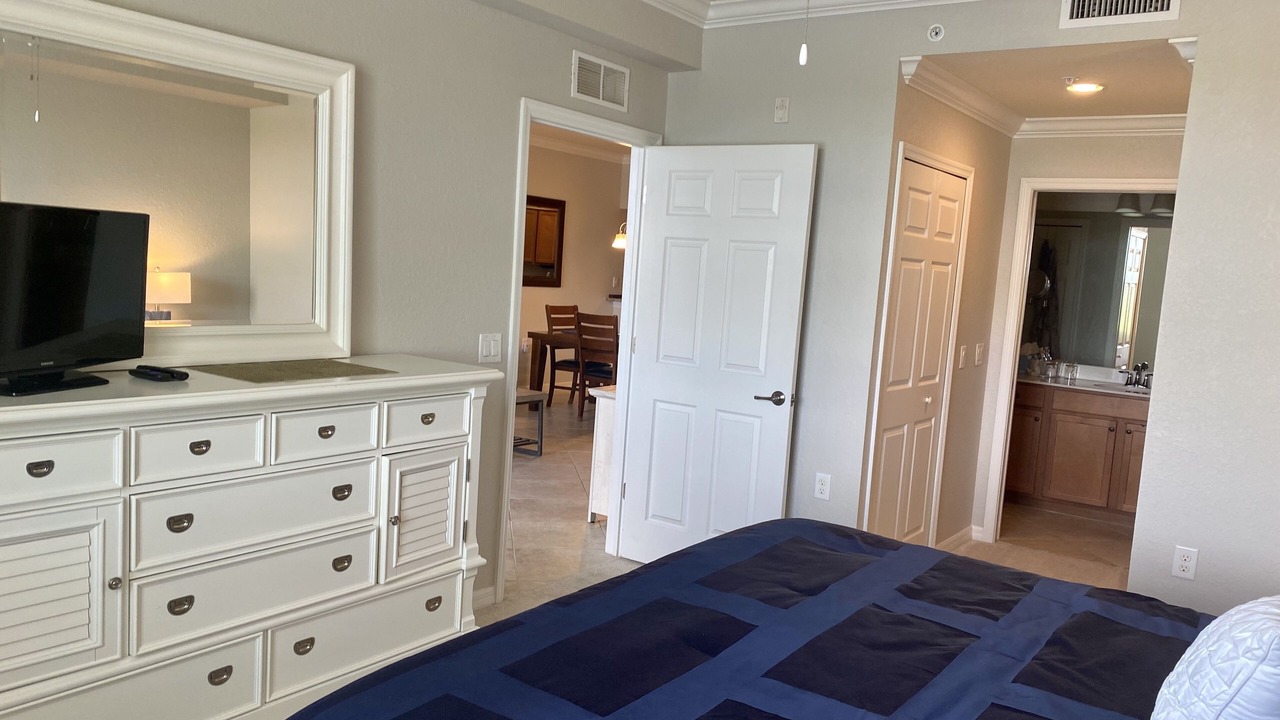 Photo of Bedroom in Bradenton
