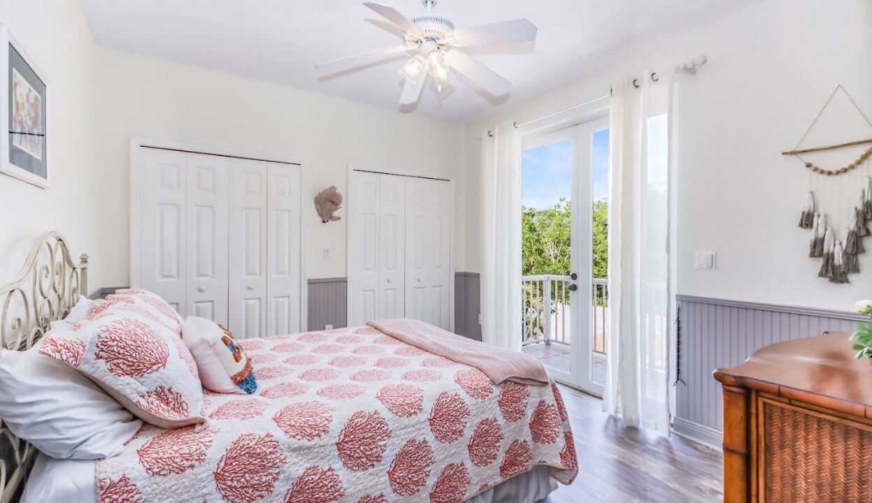 Photo of Bedroom in Twin Lakes