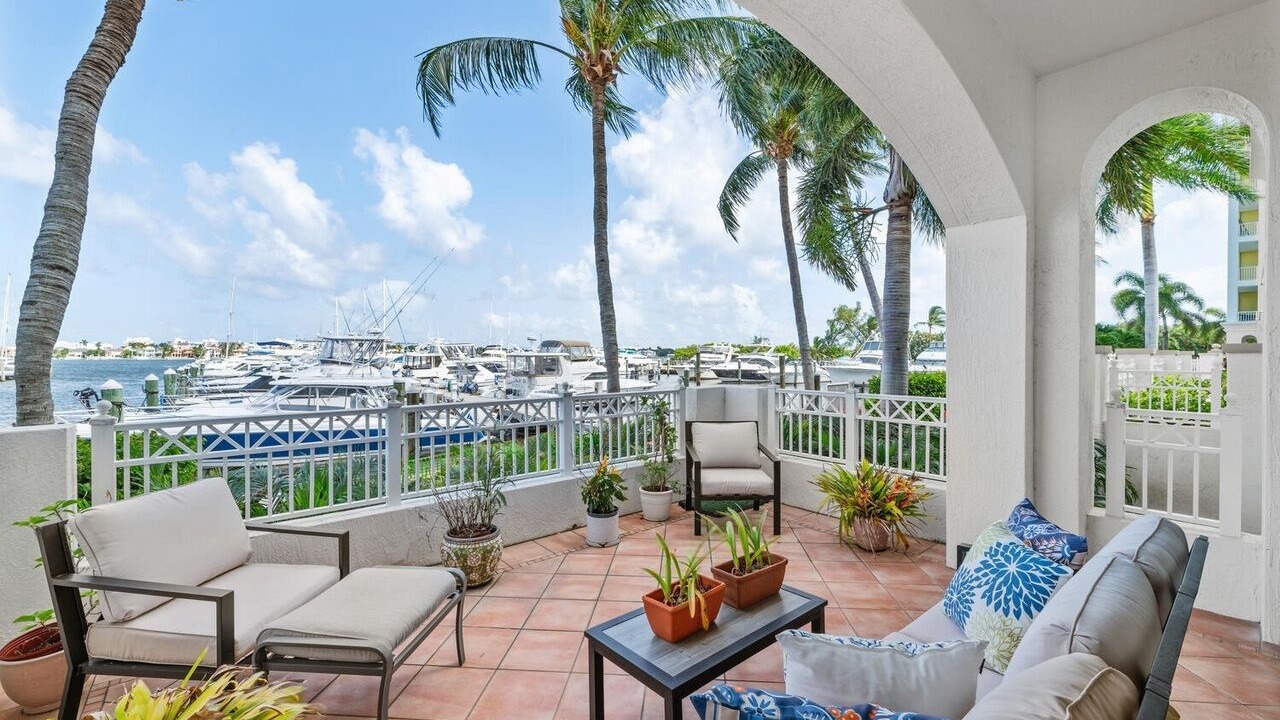 Photo of Patio Balcony in Lantana