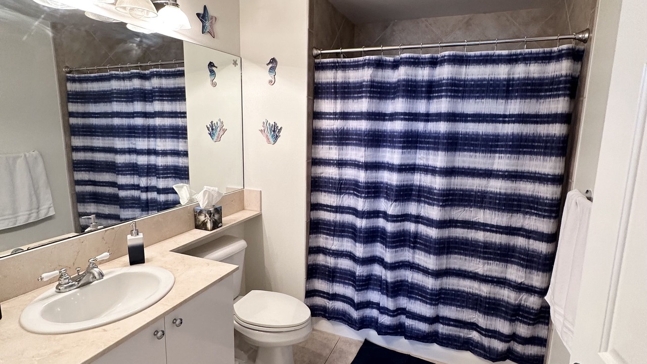 Photo of Bathroom in Lantana