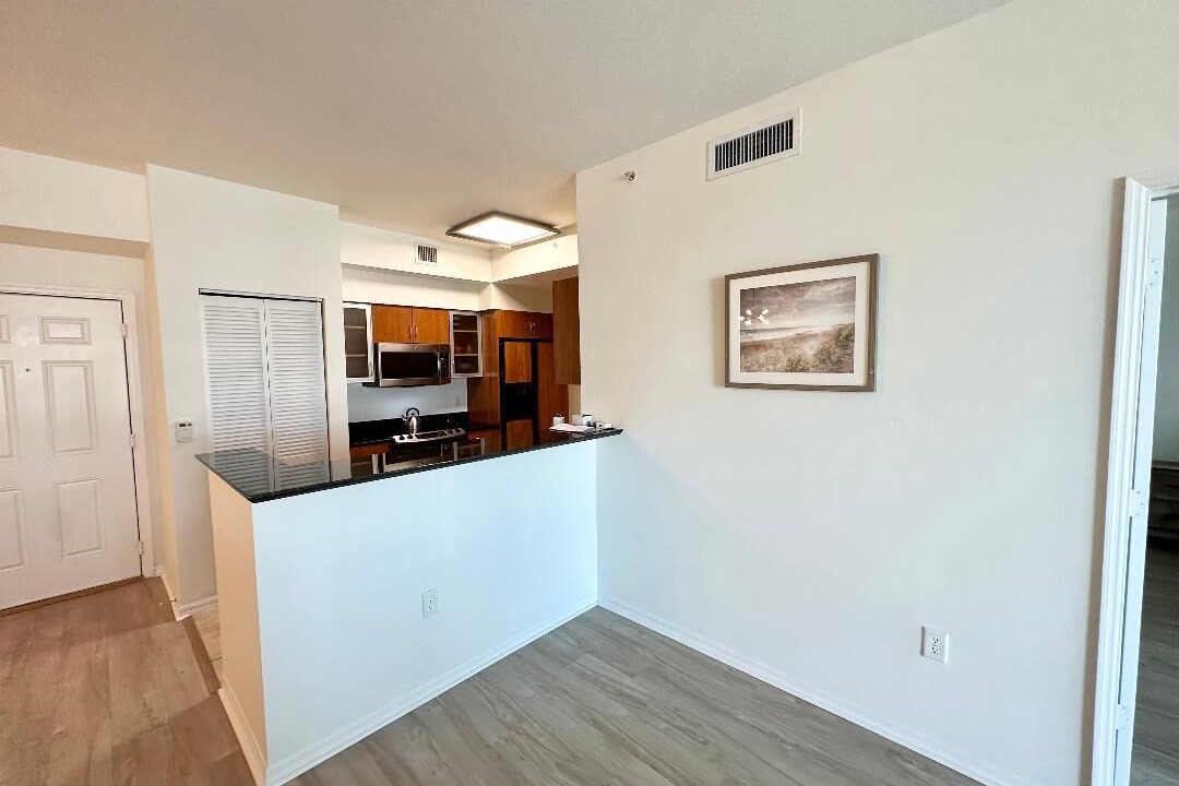 Photo of Kitchen in Lantana