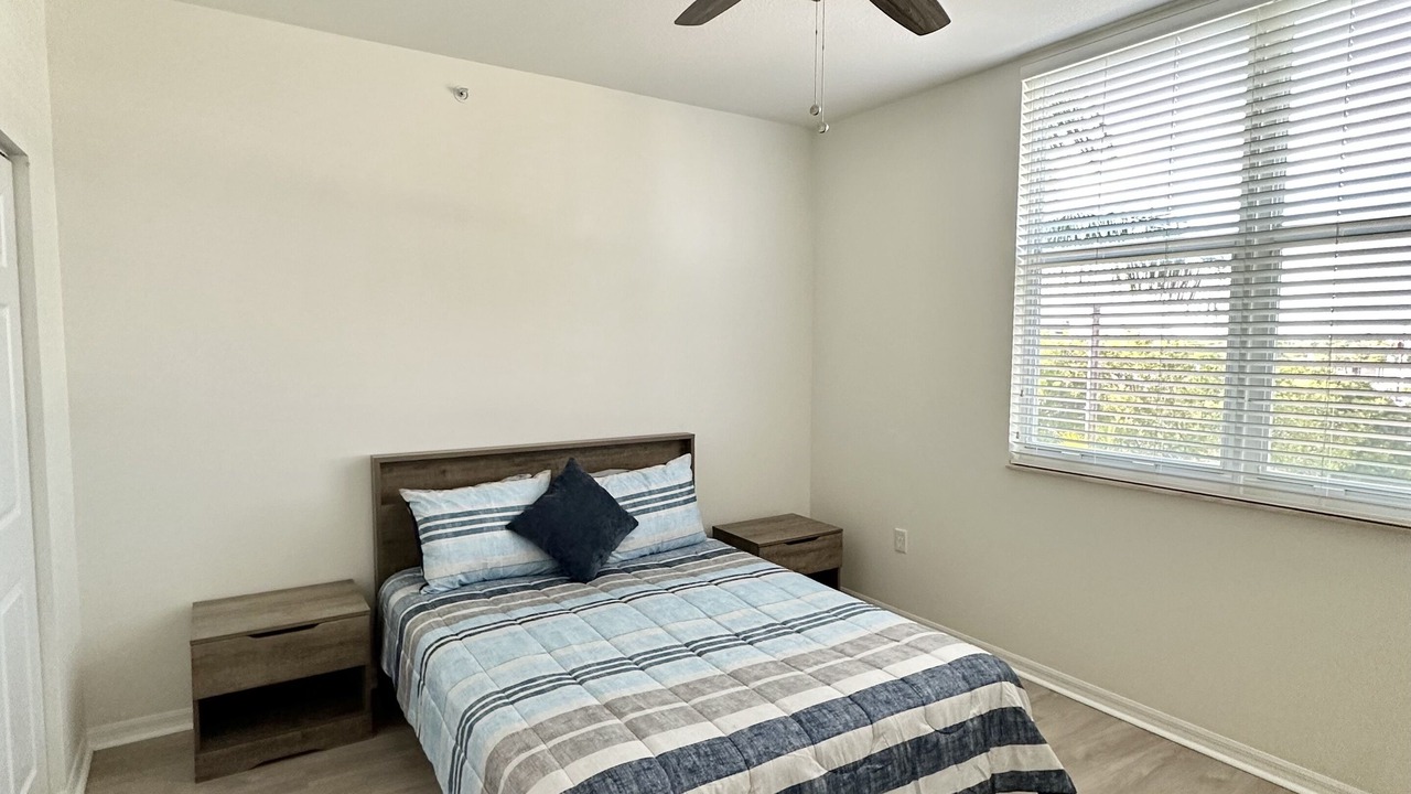 Photo of Bedroom in Lantana