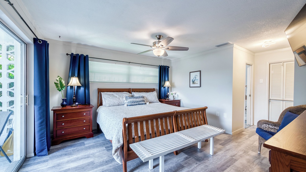 Photo of Bedroom in Cocoa Isles