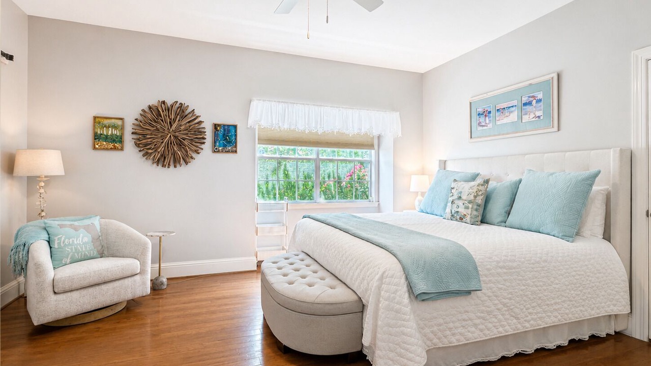 Photo of Bedroom in Dune Allen Beach