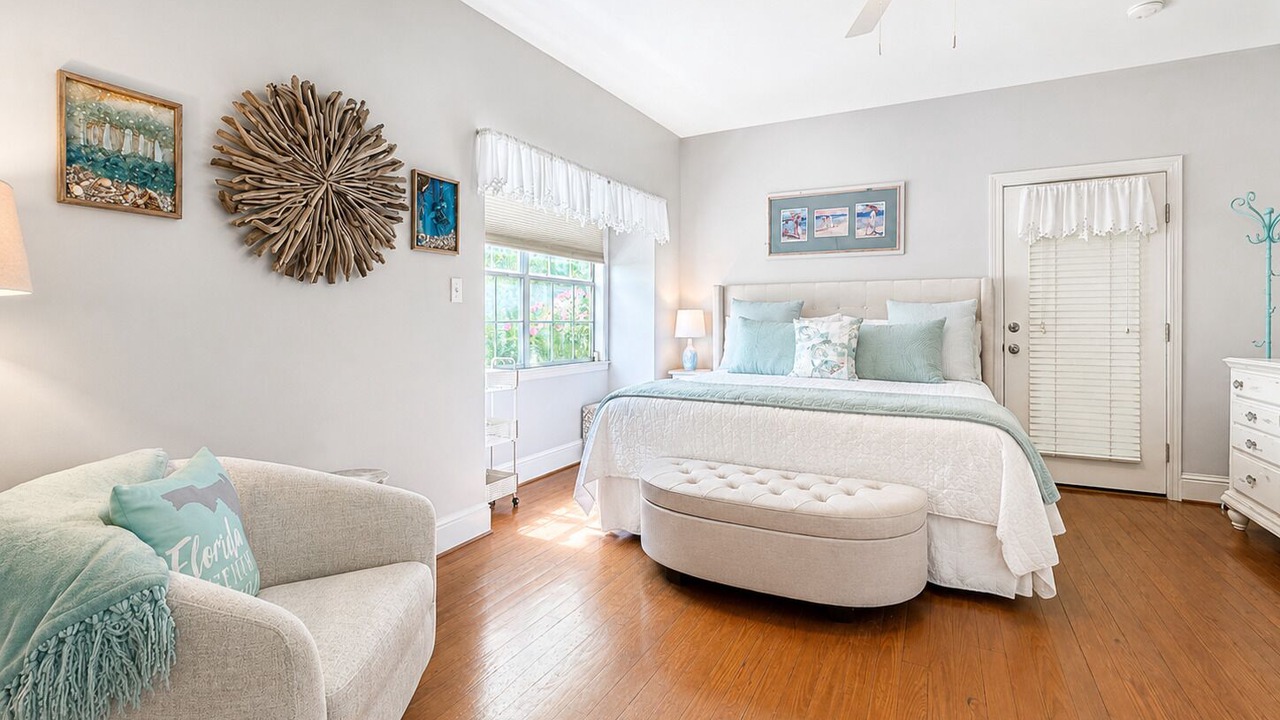 Photo of Bedroom in Dune Allen Beach