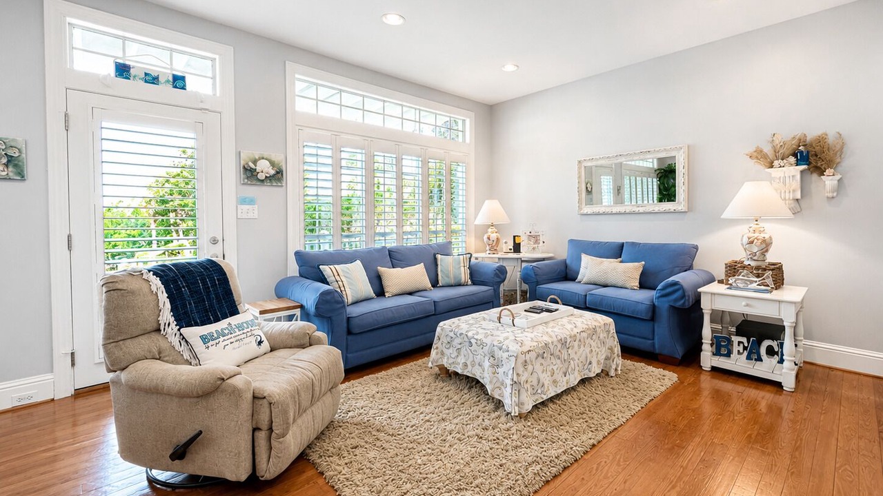 Photo of Livingroom in Dune Allen Beach
