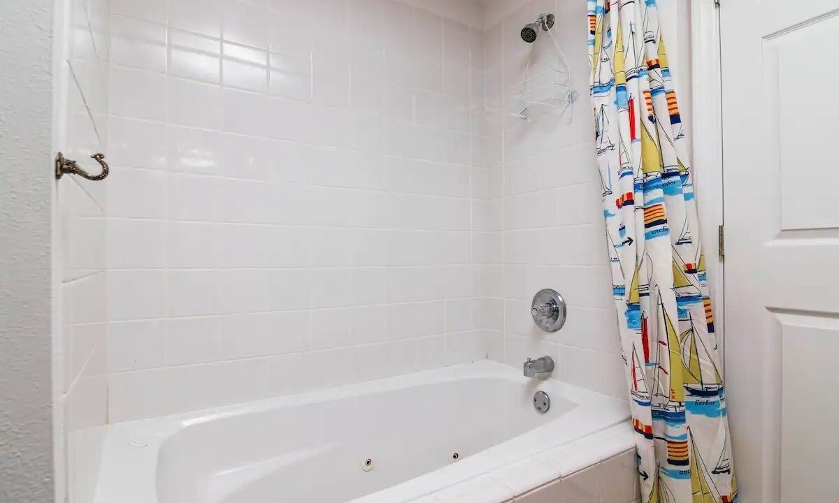 Photo of Bathroom in Melbourne Beach