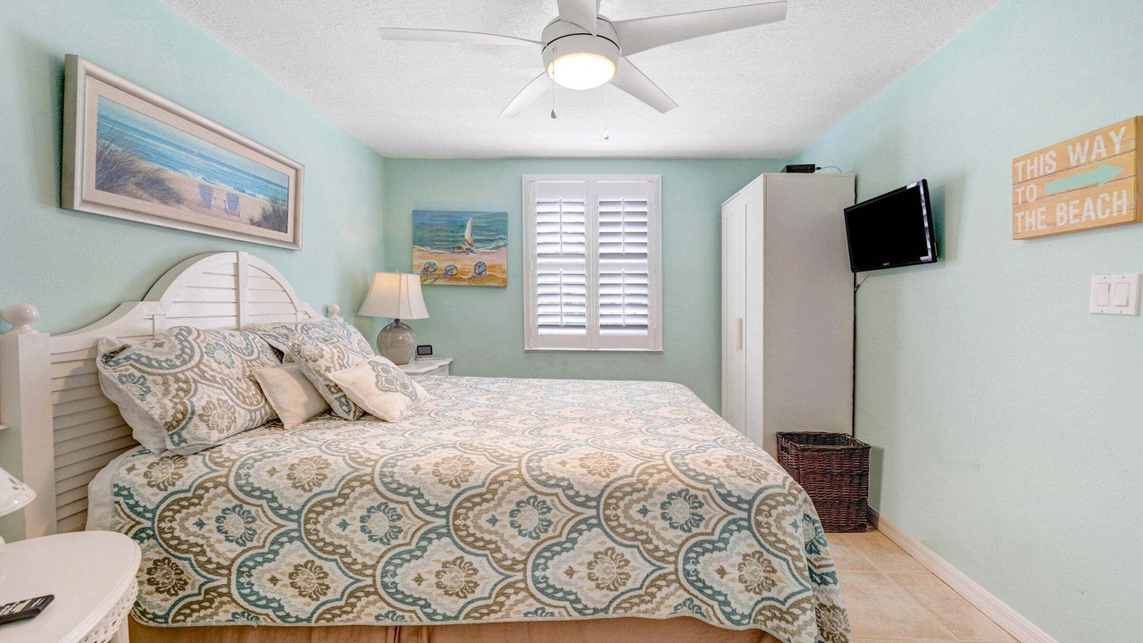 Photo of Bedroom in Melbourne Beach