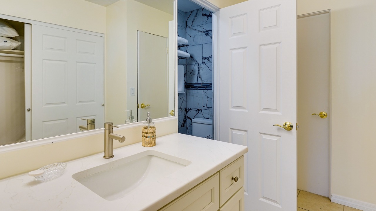Photo of Bathroom in Englewood South