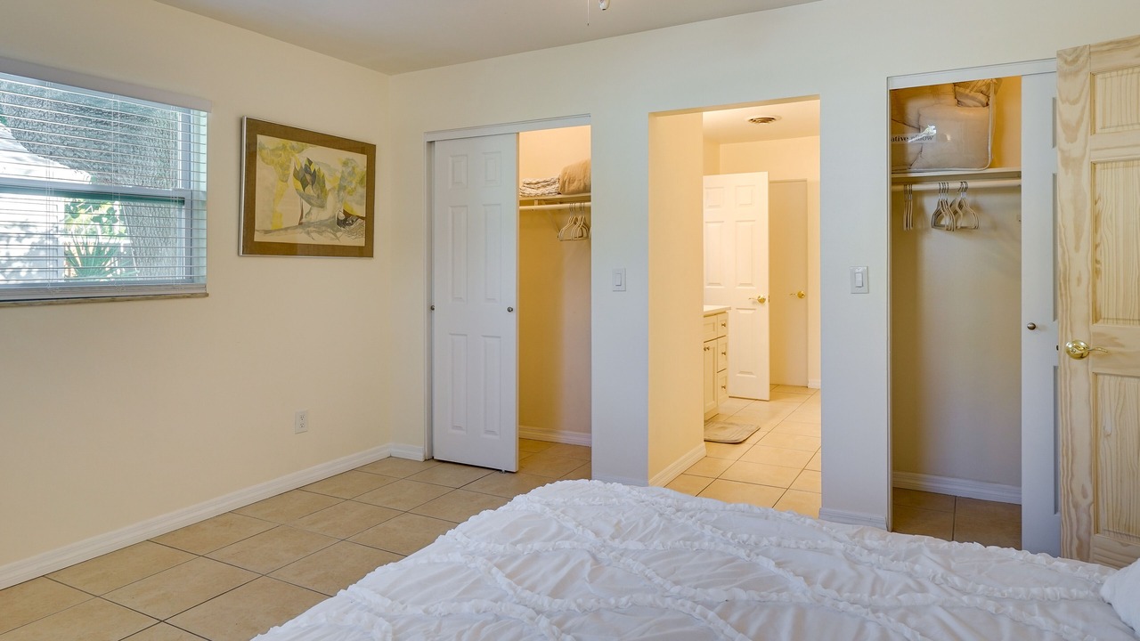 Photo of Bedroom in Englewood South