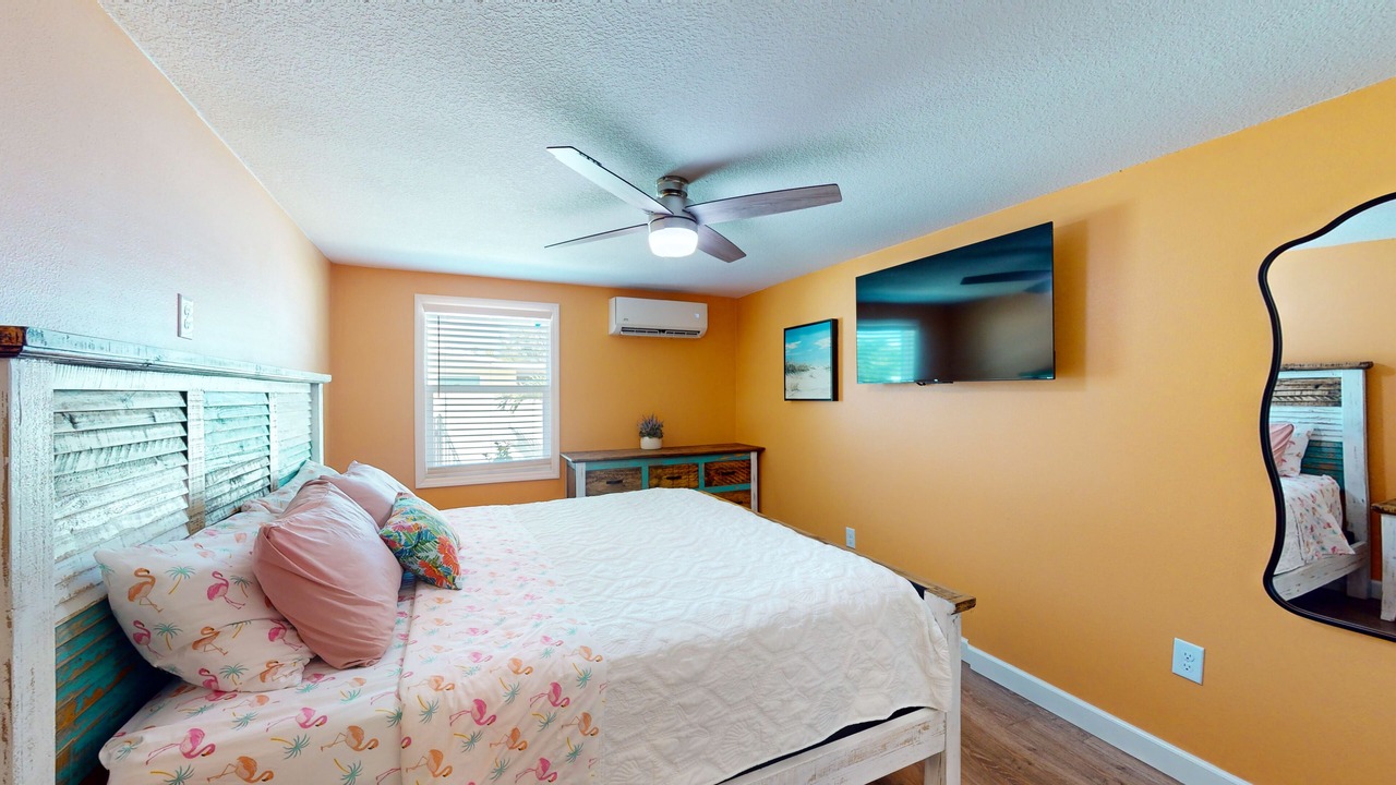 Photo of Bedroom in Laurel
