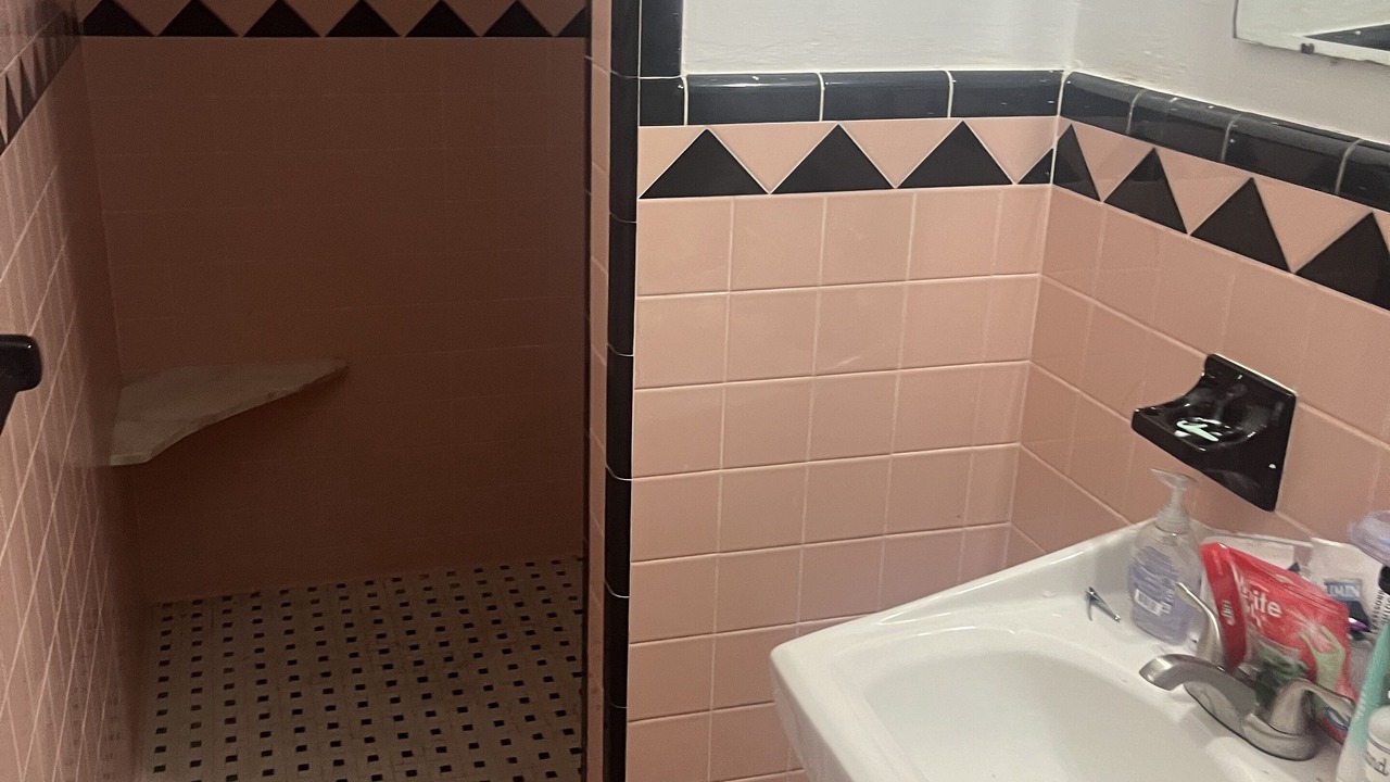 Photo of Bathroom in Lake Bonny