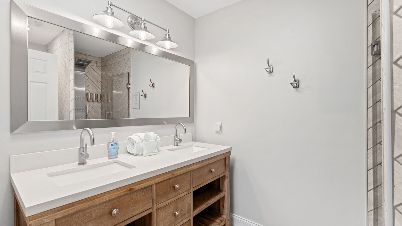Photo of Bathroom in Convair Cove