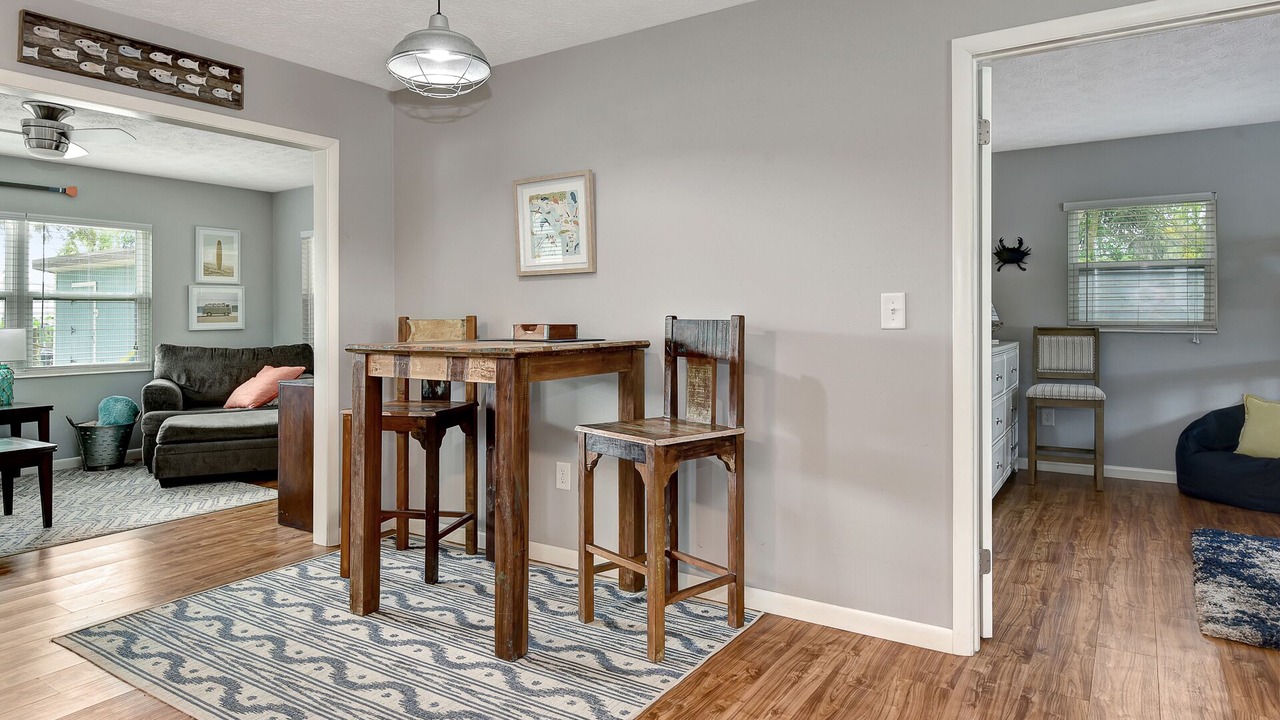 Photo of Livingroom in Butler Beach