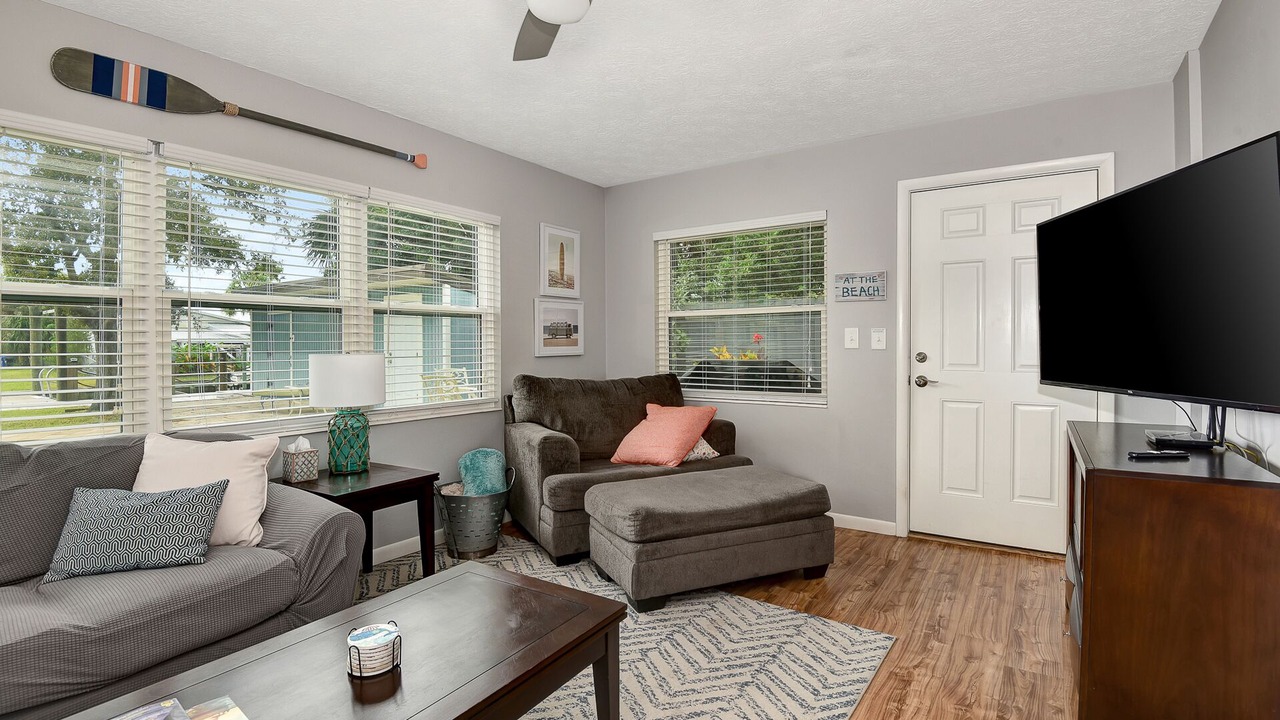 Photo of Livingroom in Butler Beach