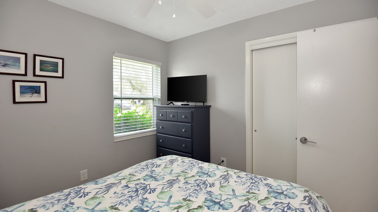 Photo of Bedroom in Butler Beach