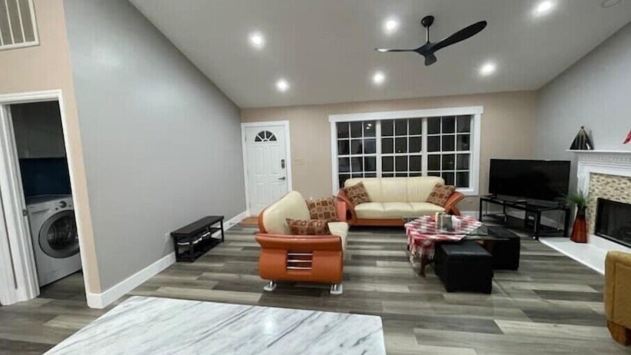 Photo of Livingroom in Tallahassee