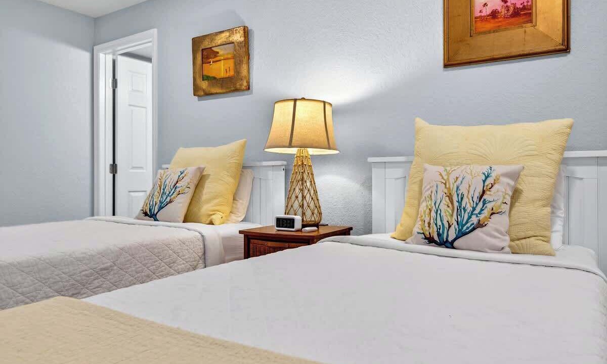 Photo of Bedroom in Belleair Beach