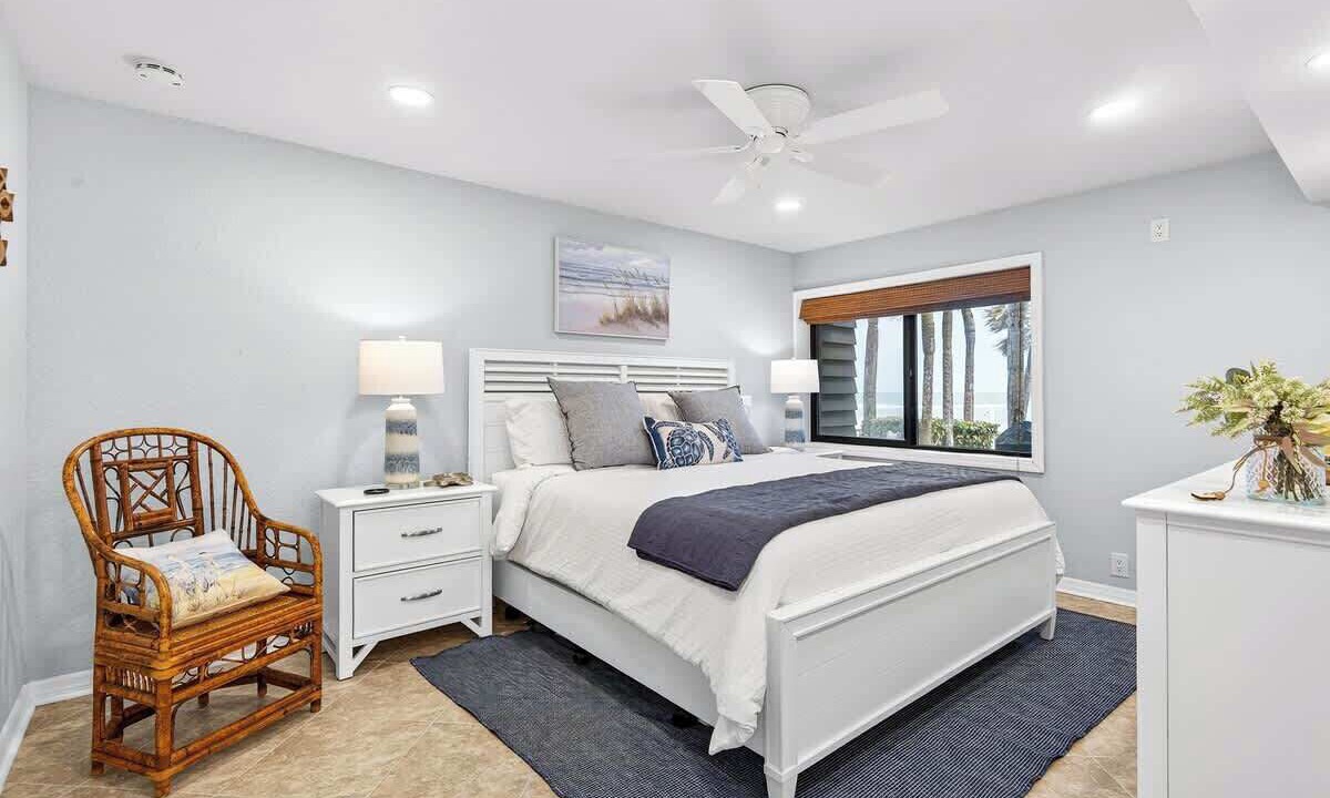 Photo of Bedroom in Belleair Beach