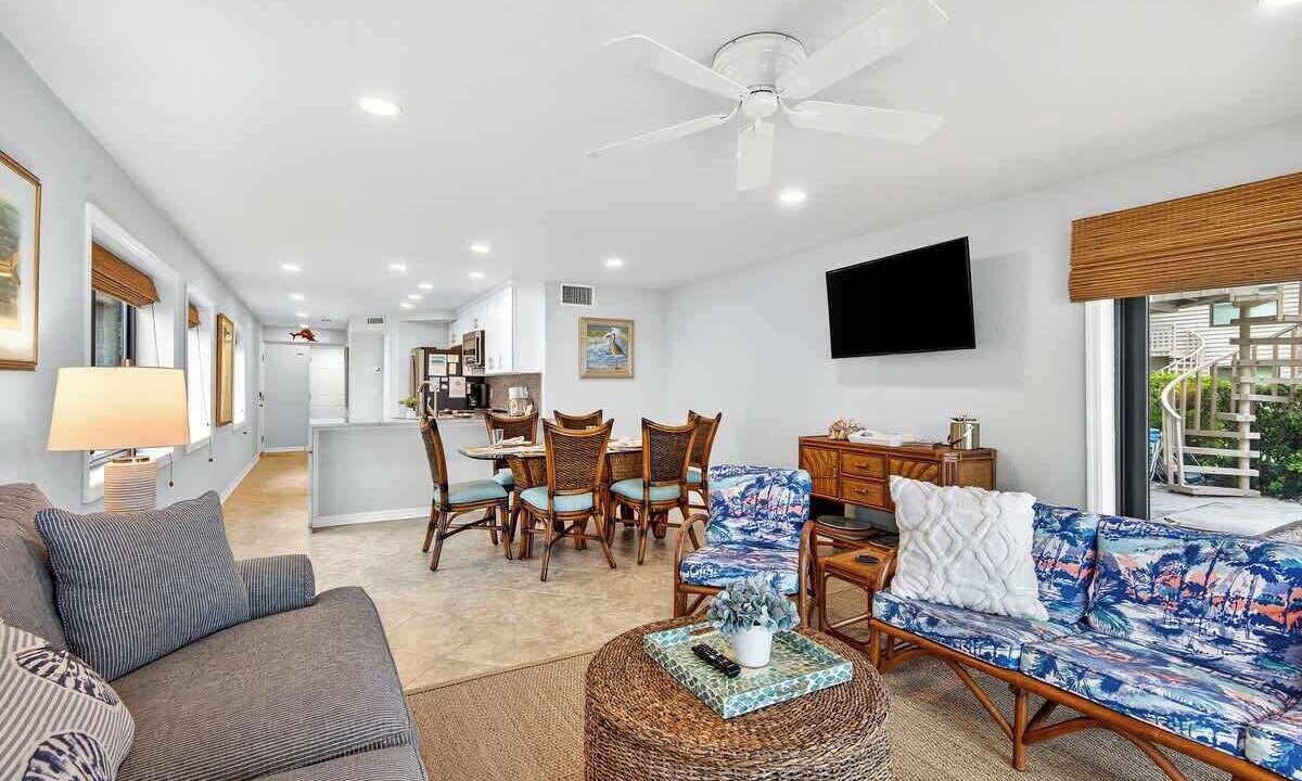Photo of Livingroom in Belleair Beach