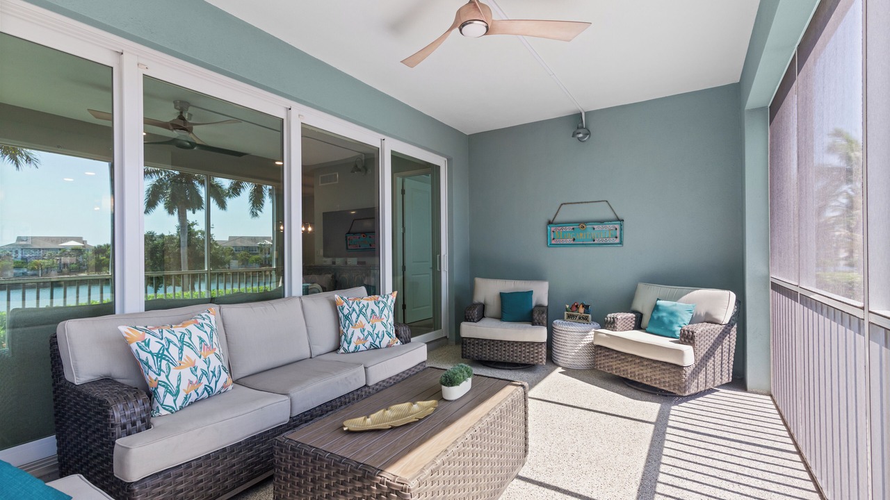 Photo of Livingroom in Whitney Beach