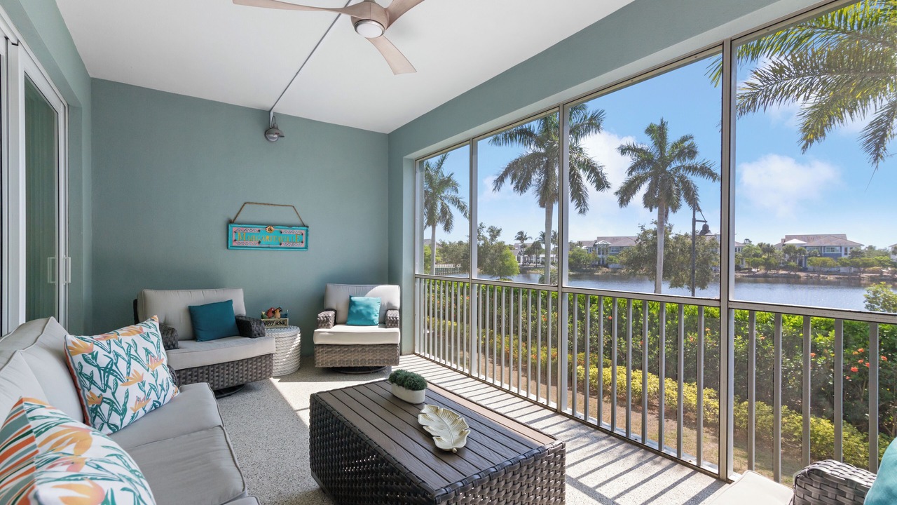Photo of Livingroom in Whitney Beach