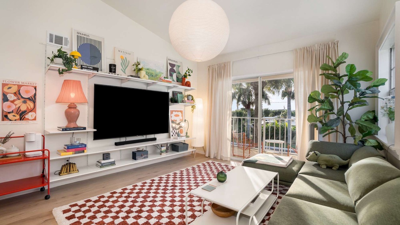 Photo of Livingroom in Ocean Side Village