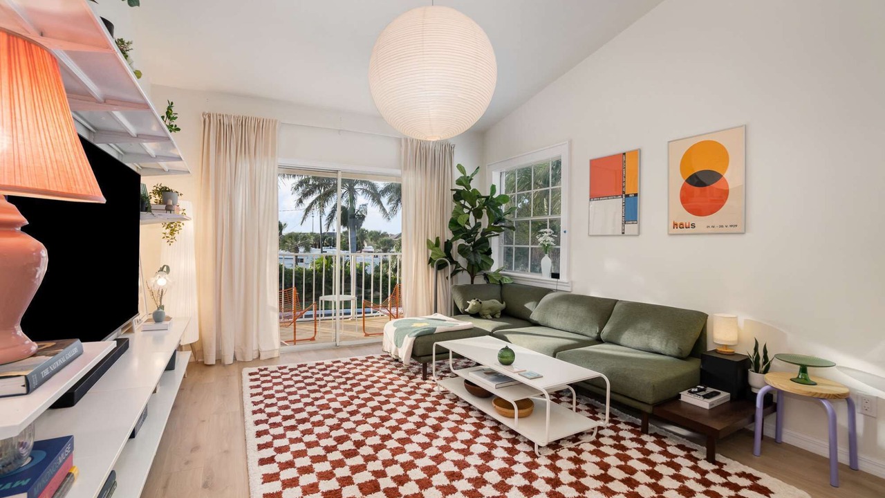 Photo of Livingroom in Ocean Side Village