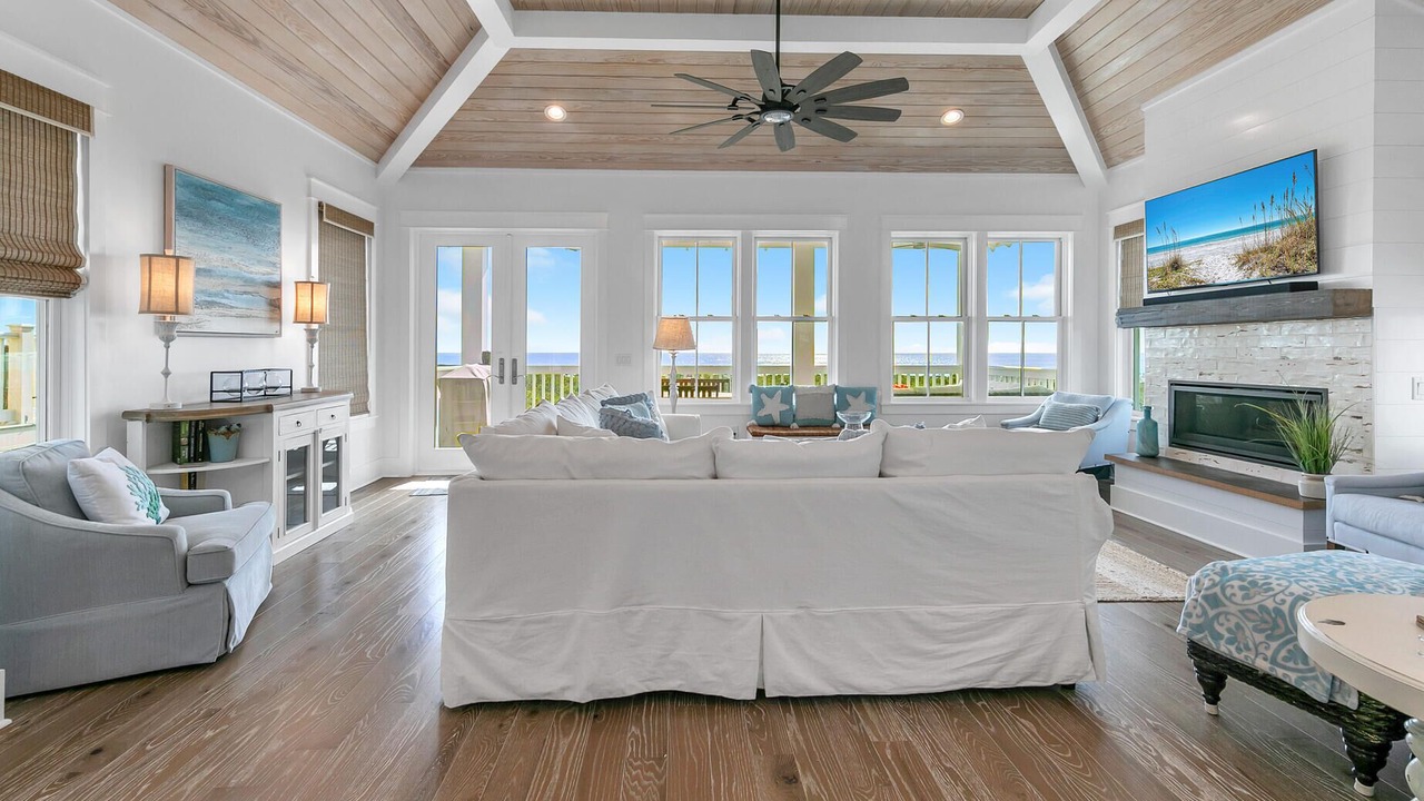 Photo of Livingroom in Dune Allen Beach