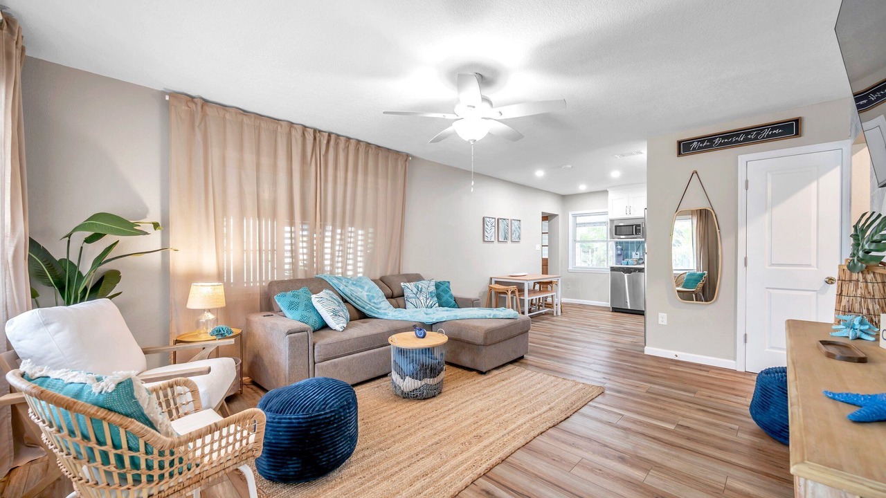 Photo of Livingroom in Palm Harbor