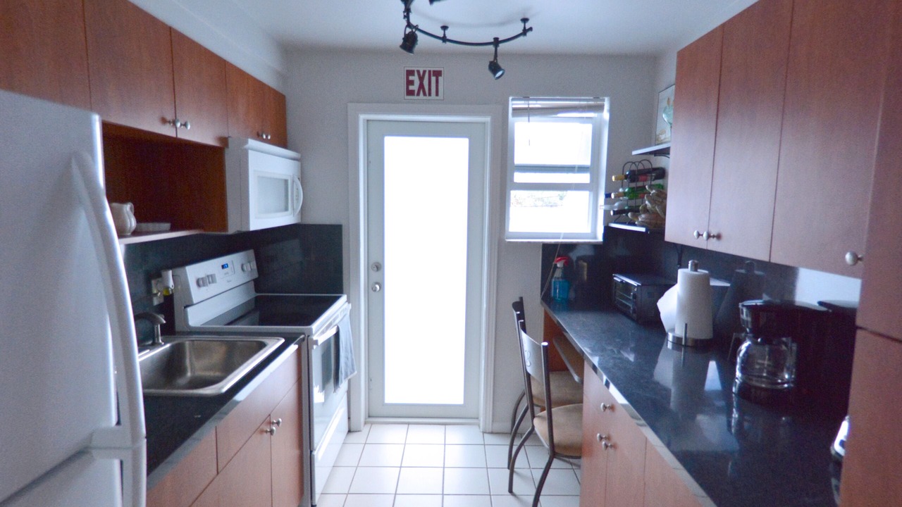Photo of Kitchen in Hollywood South Central Beach