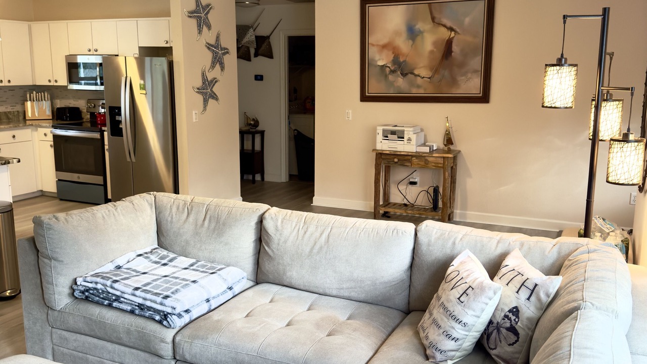 Photo of Livingroom in Port Charlotte