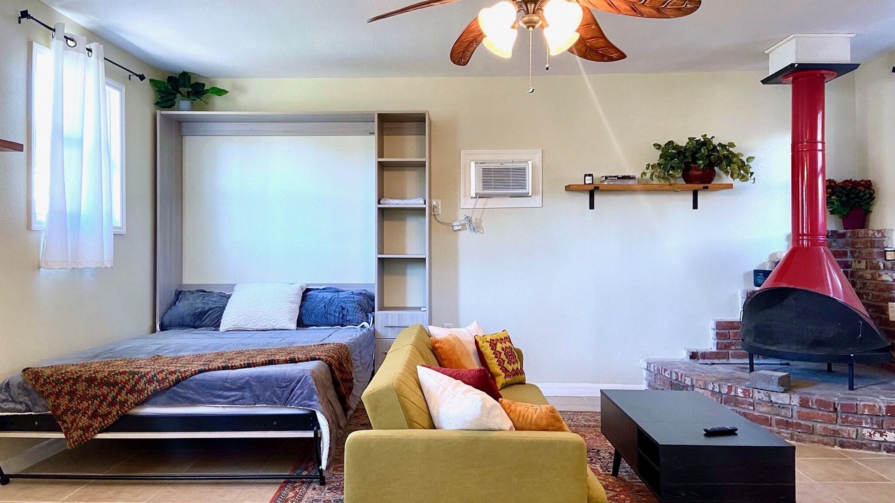 Photo of Bedroom in Pasadena On The Gulf