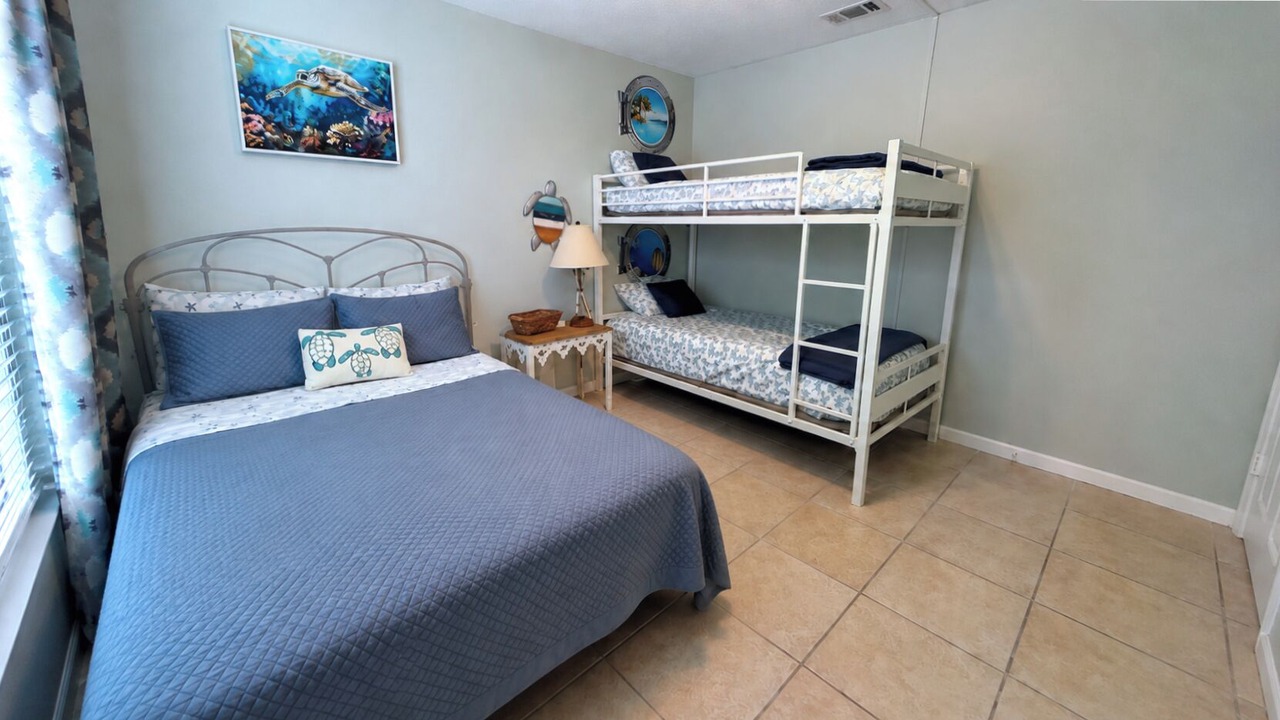 Photo of Bedroom in Holiday Isle