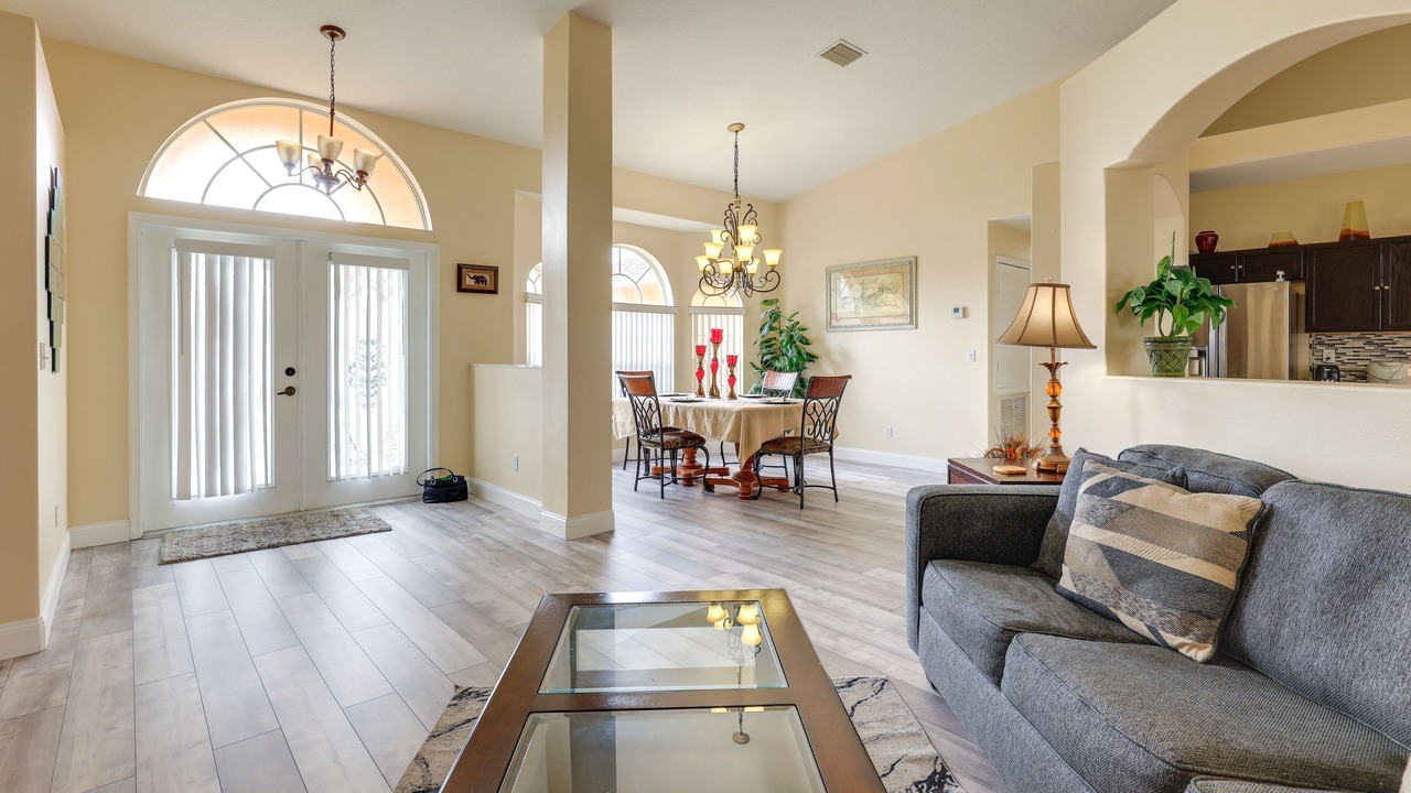 Photo of Livingroom in Port Saint Lucie